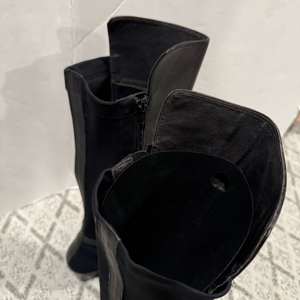 Naot Knee High Wedge Riding Boot Size 40 - Picture 8 of 11
